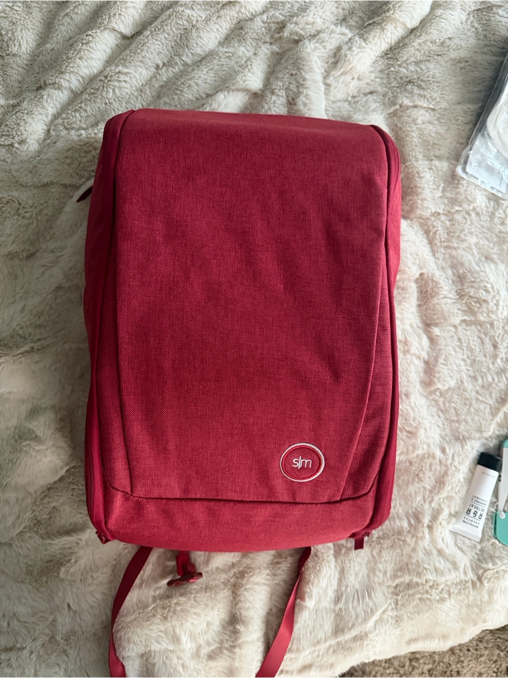 Simple Modern Red Adult Backpack – Sleek Everyday Carry